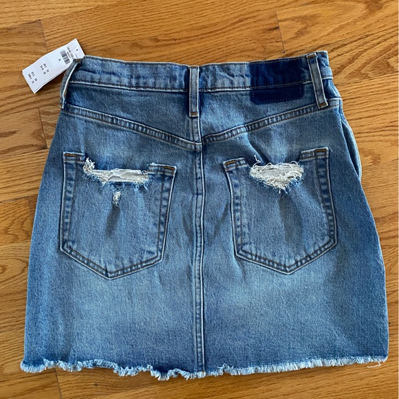 Women’s Ultra High Rise Denim Curve Love Skirt - Picture 3 of 4